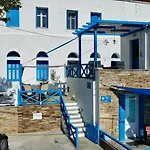 Roula's Ándros