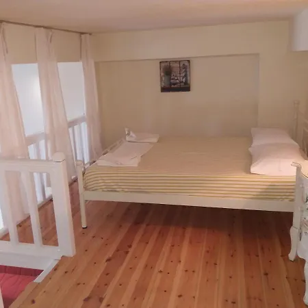 Roula's Apartment