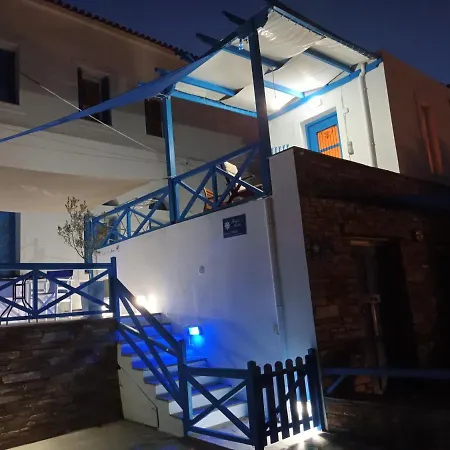 Roula's アパート *