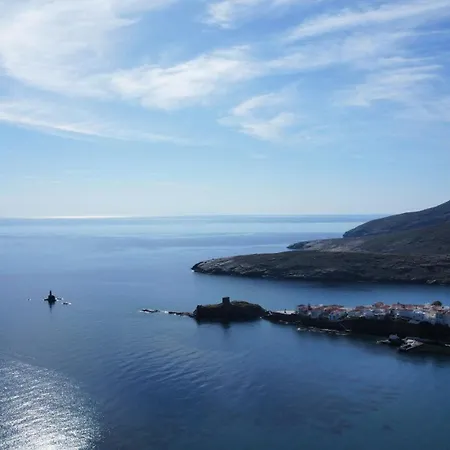 アパート Roula's *