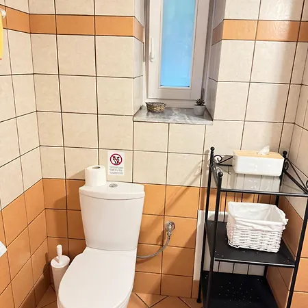 Roula's アパート